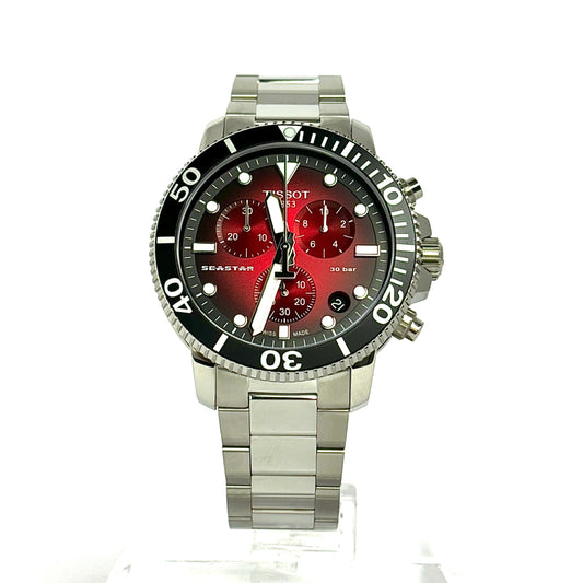 El reloj Tissot Seastar ofrece una impresionante hermeticidad de hasta una presión de 30 bares&nbsp;(300 m/1000 pies) se combina con la energía de un movimiento de cuarzo
Swiss made. Con una corona y un fondo roscados, un bisel de cerámica
unidireccional de seguridad y Super-LumiNova®